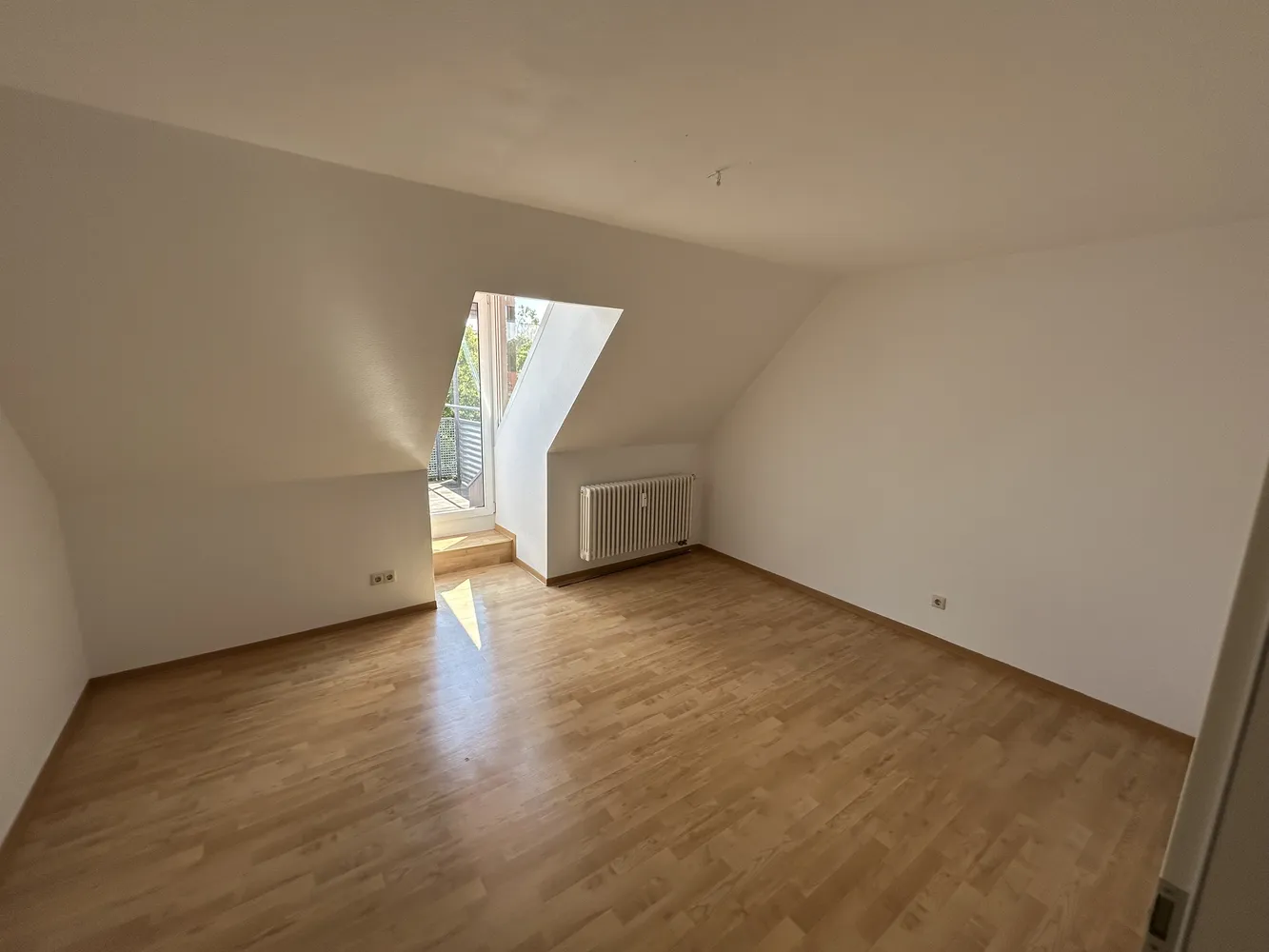 5 Zimmer Wohnung mit 115 m² in Göppingen – Bild 2