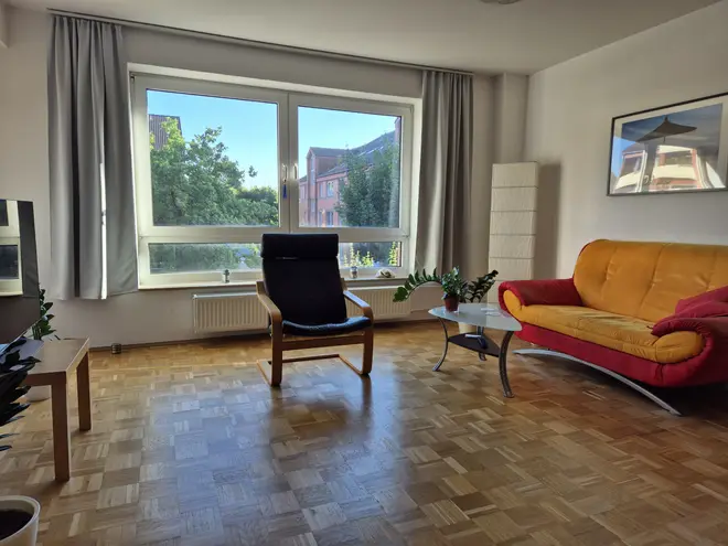 4 Zimmer Wohnung mit 92 m² in Hannover – Bild 2