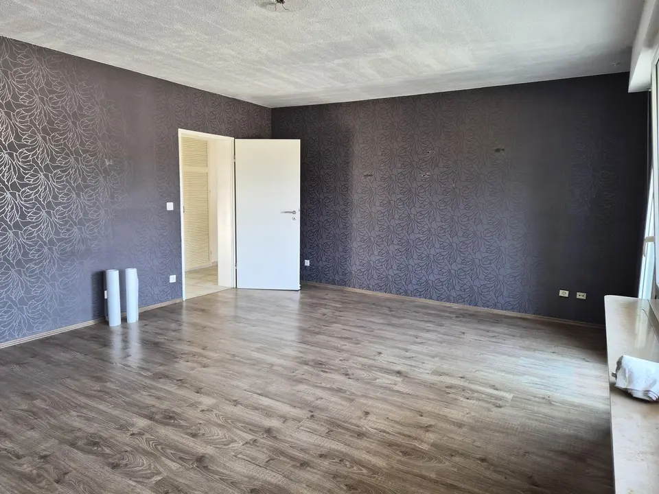 3 Zimmer Wohnung mit 73 m² in Troisdorf – Bild 2
