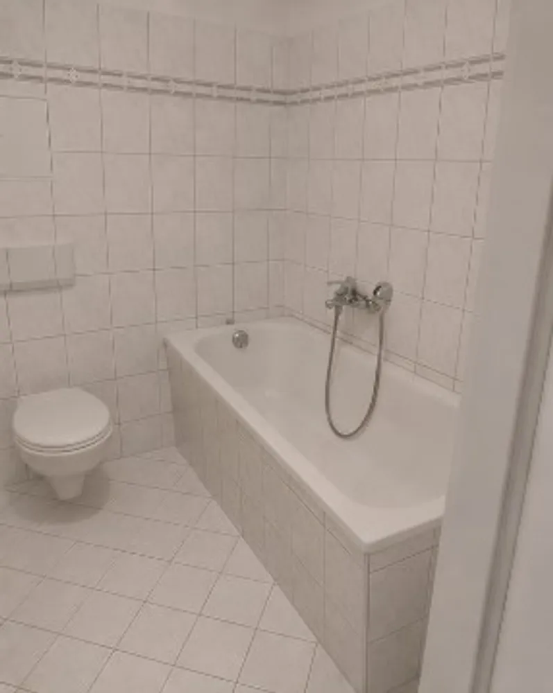 2 Zimmer Wohnung mit 70 m² in Gera – Bild 4
