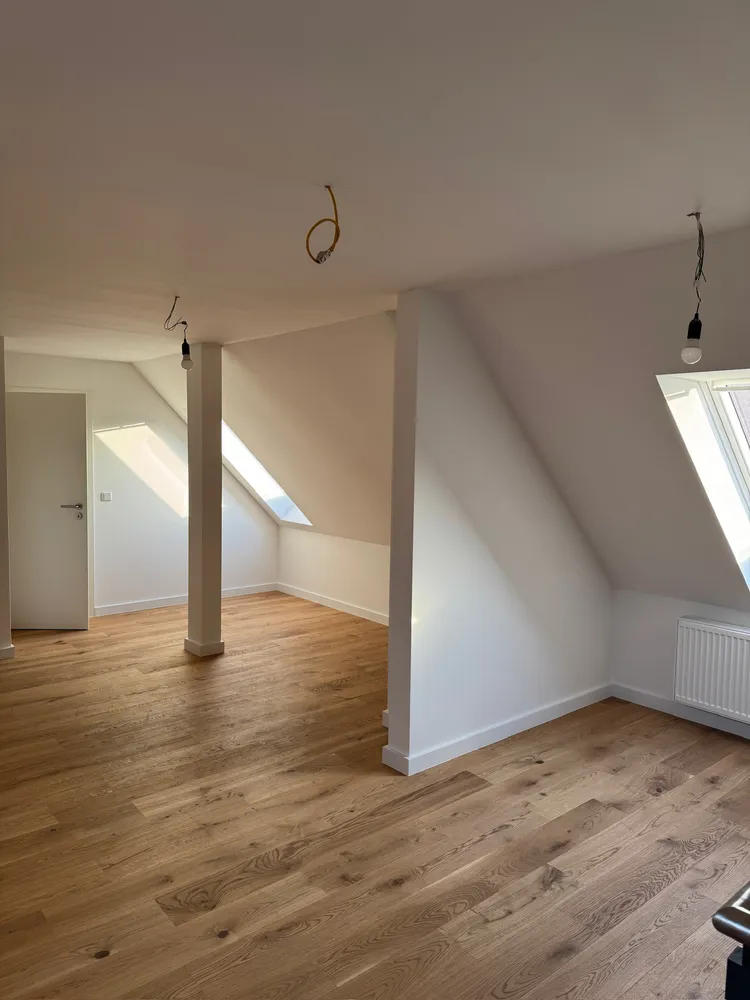 5 Zimmer Wohnung mit 155 m² in Hannover – Bild 2