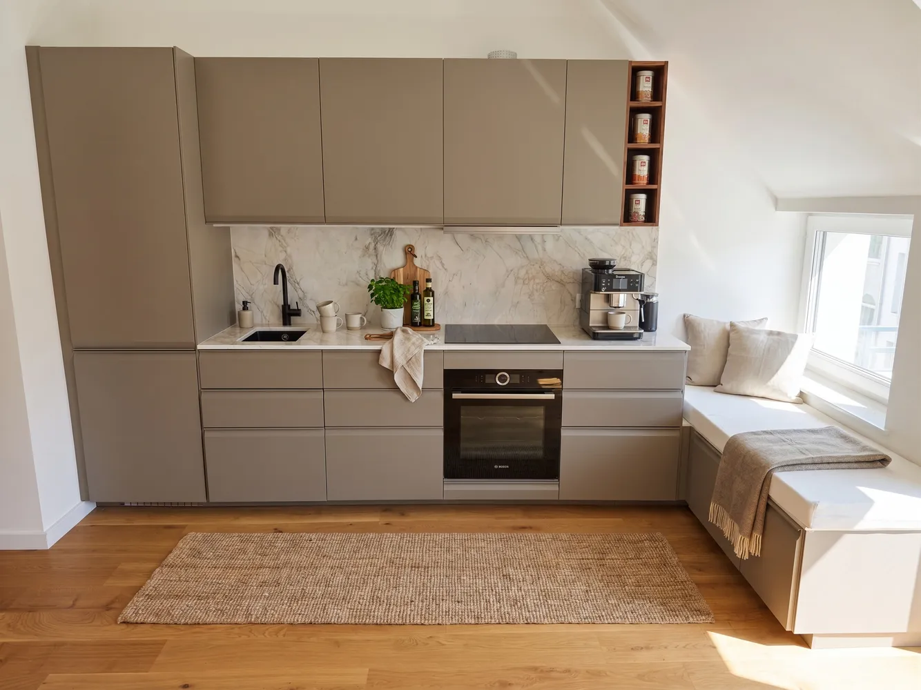 5 Zimmer Wohnung mit 155 m² in Hannover – Bild 3