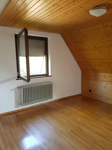 6 Zimmer Haus mit 129 m² in Böblingen – Bild 12