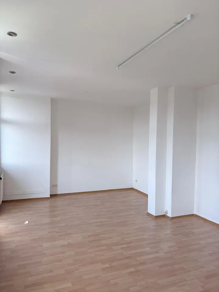 2 Zimmer Wohnung mit 74 m² in Bremerhaven – Bild 3