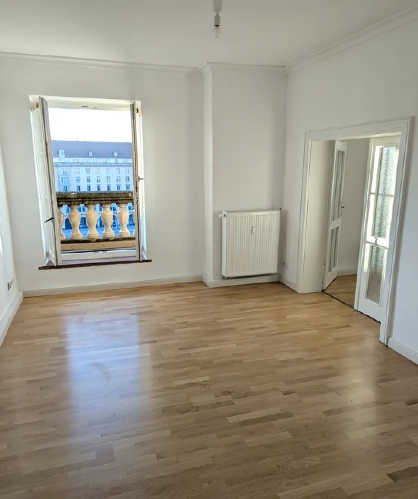 2 Zimmer Wohnung mit 90 m² in Dresden – Bild 2