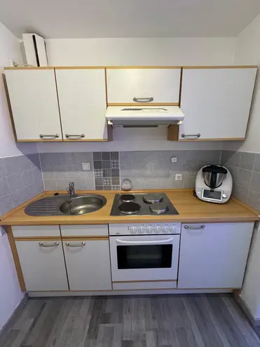 1 Zimmer Wohnung mit 34 m² in Köln – Bild 11