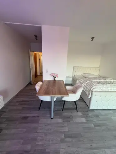 1 Zimmer Wohnung mit 34 m² in Köln – Bild 5