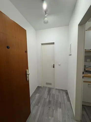 1 Zimmer Wohnung mit 34 m² in Köln – Bild 9