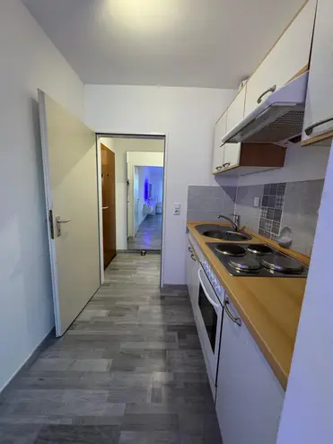 1 Zimmer Wohnung mit 34 m² in Köln – Bild 10
