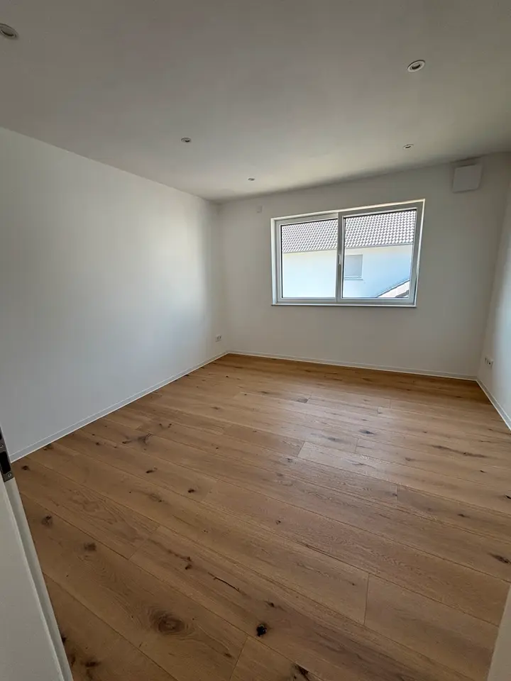 4 Zimmer Wohnung mit 134 m² in Landshut – Bild 8