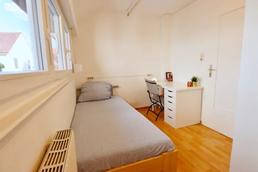WG-Zimmer mit 20 m² in Fellbach – Bild 3