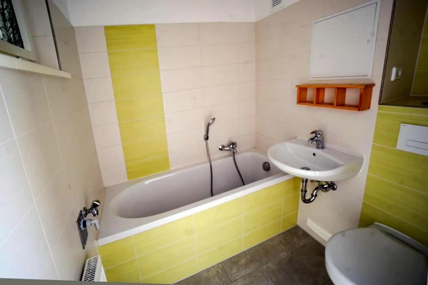 1 Zimmer Wohnung mit 30 m² in Plauen – Bild 3