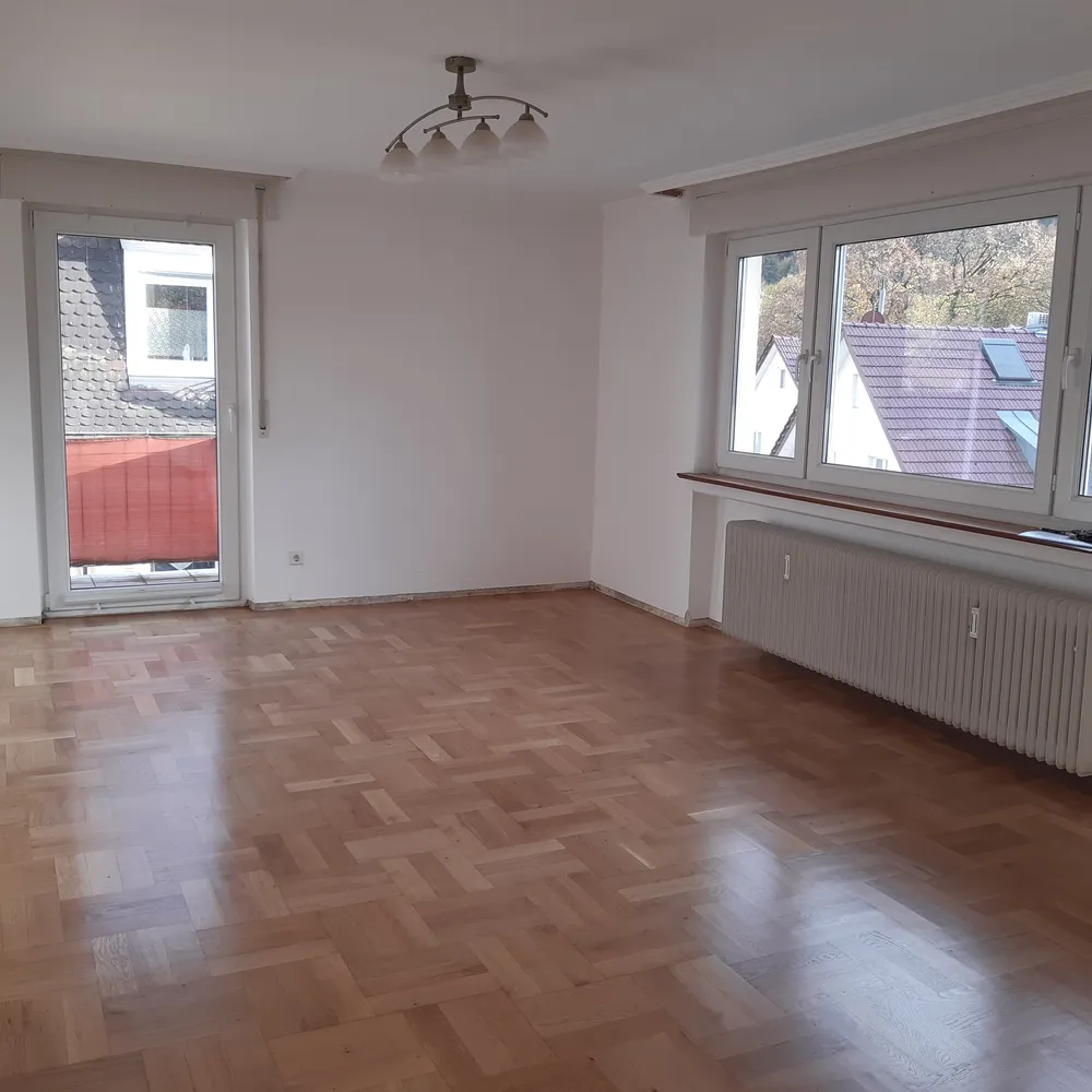 4 Zimmer Wohnung mit 100 m² in Baden-Baden – Bild 2