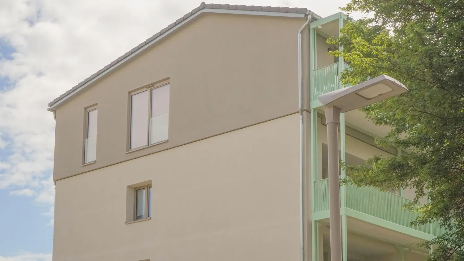 4 Zimmer Wohnung mit 95 m² in Hannover – Bild 1