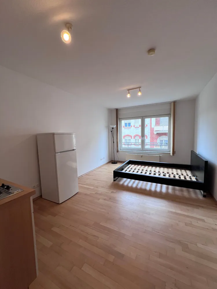 1 Zimmer Wohnung mit 27 m² in Wiesbaden – Bild 1