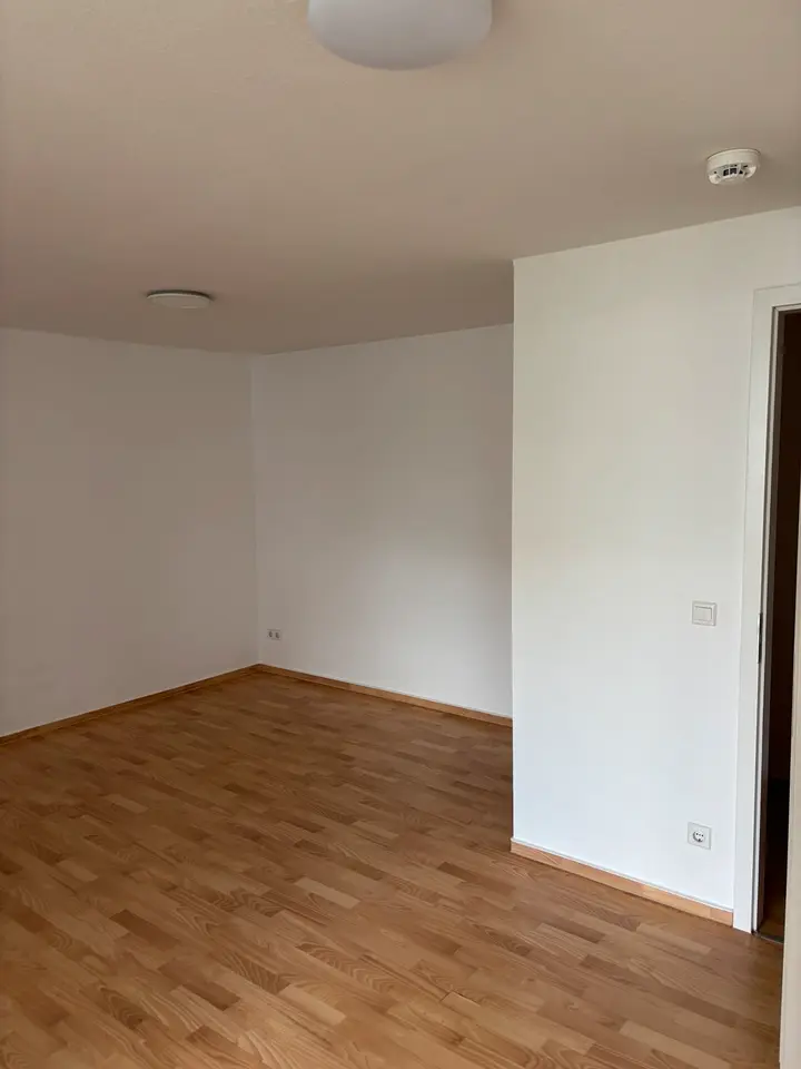 2 Zimmer Wohnung mit 45 m² in Neubrandenburg – Bild 1