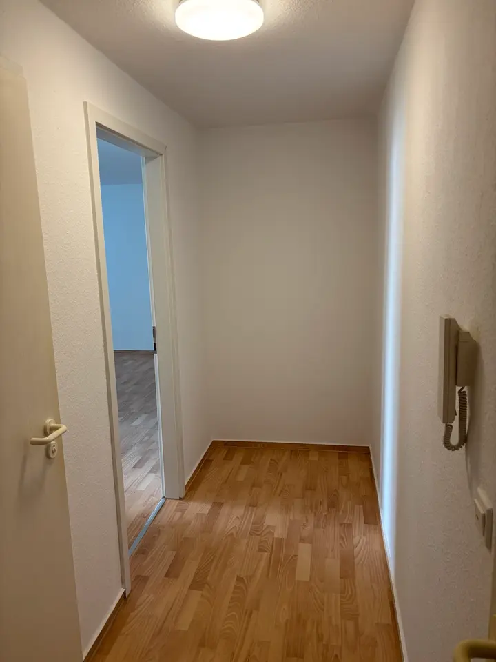 2 Zimmer Wohnung mit 45 m² in Neubrandenburg – Bild 4