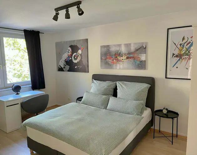 WG-Zimmer mit 20 m² in Frankfurt am Main – Bild 1