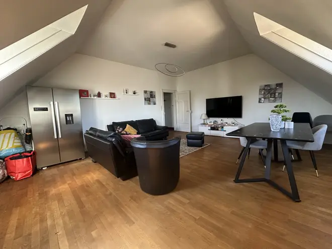 4 Zimmer Wohnung mit 150 m² in Karlsruhe – Bild 3