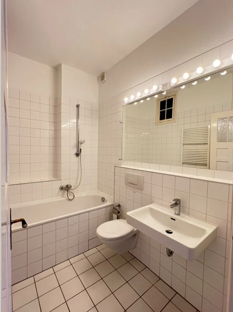 4 Zimmer Wohnung mit 106 m² in Lübeck – Bild 7