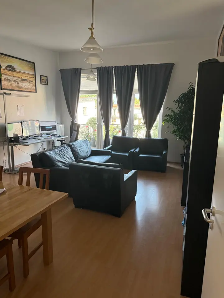 4 Zimmer Wohnung mit 110 m² in Norderstedt – Bild 1