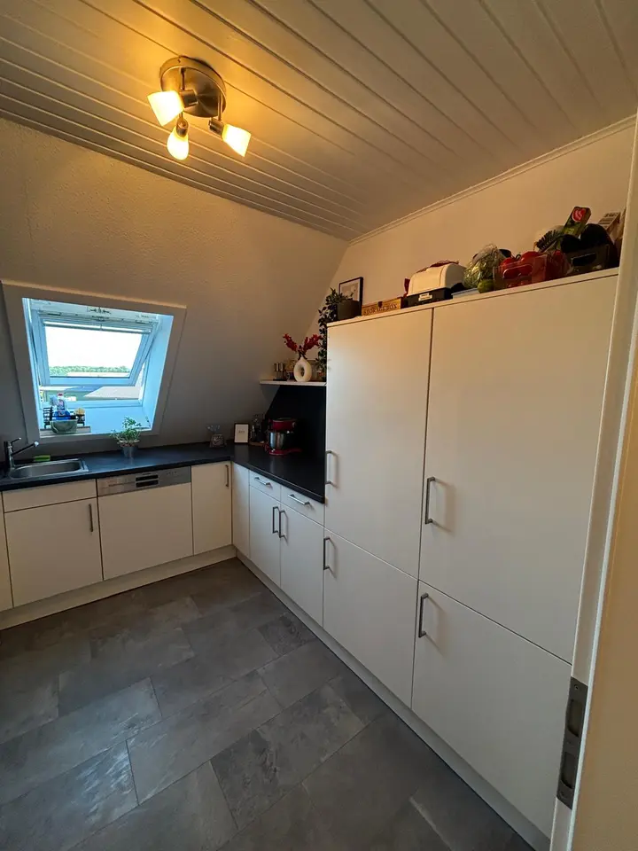 2 Zimmer Wohnung mit 70 m² in Neumünster – Bild 2