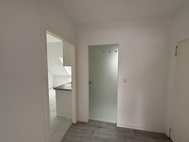 1 Zimmer Wohnung mit 50 m² in Bonn – Bild 2