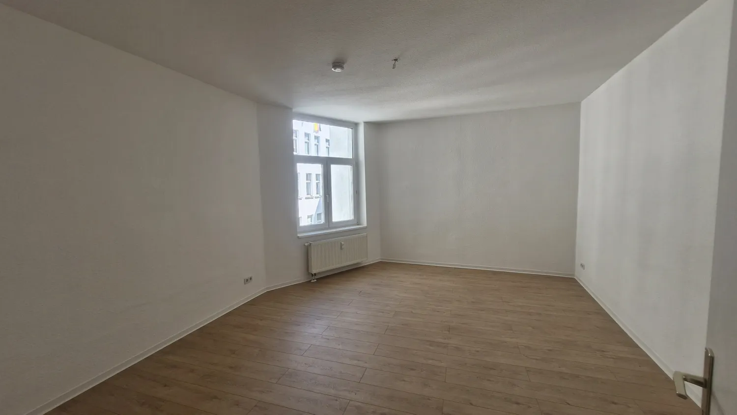 3 Zimmer Wohnung mit 80 m² in Magdeburg – Bild 6