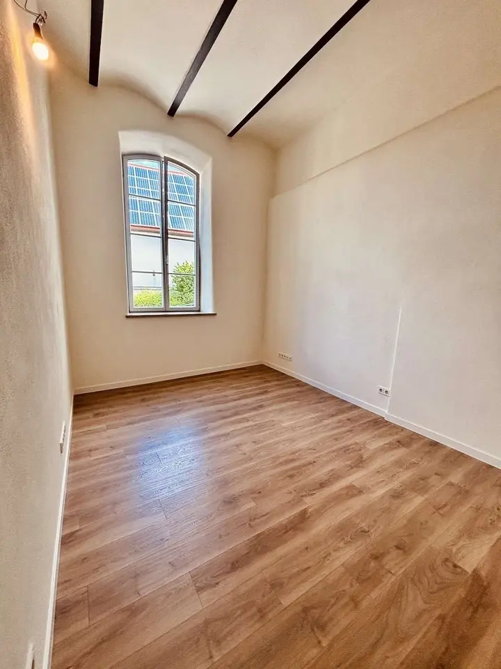 4 Zimmer Wohnung mit 134 m² in Augsburg – Bild 2