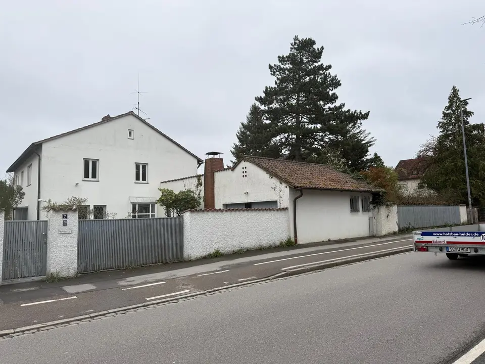 8 Zimmer Haus mit 220 m² in Erlangen – Bild 6