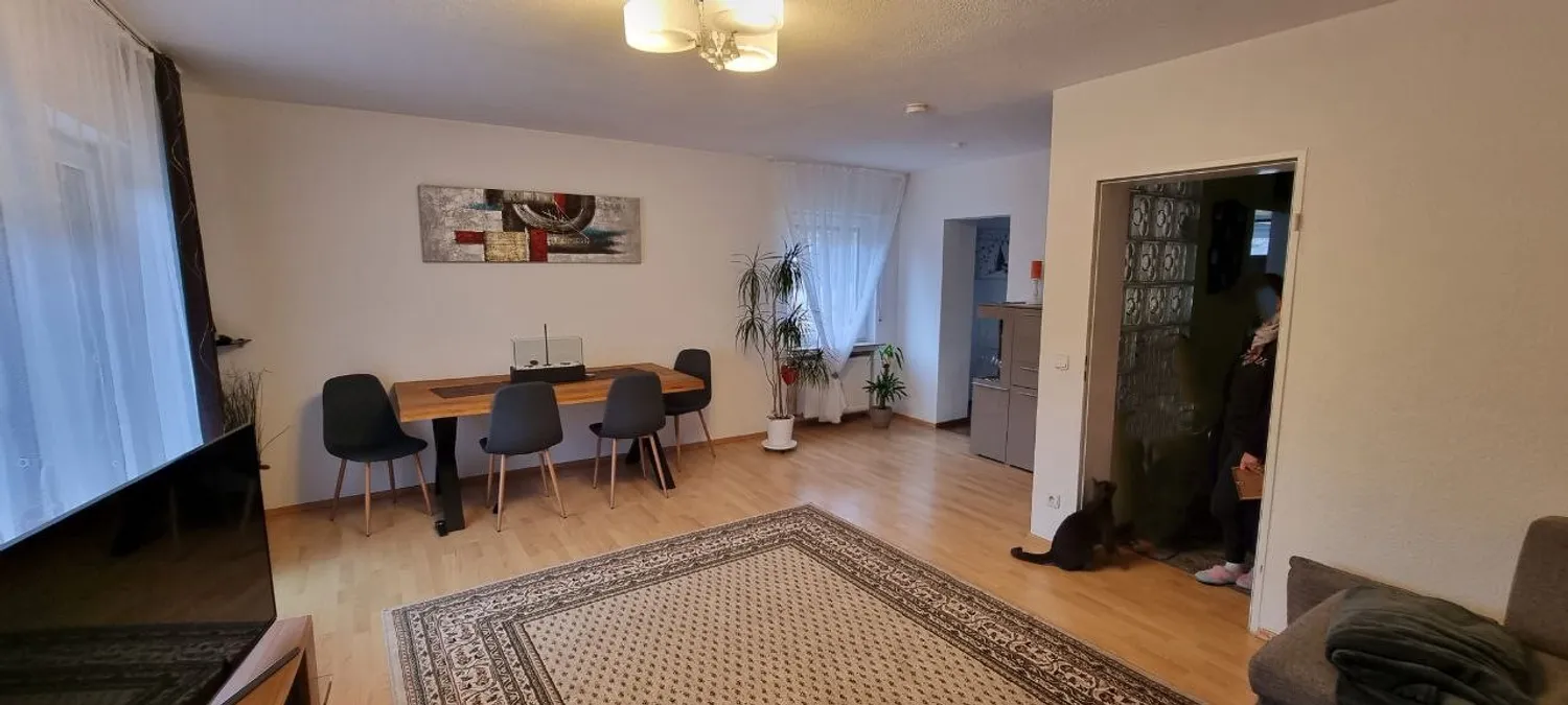 3 Zimmer Wohnung mit 94 m² in Bonn – Bild 1
