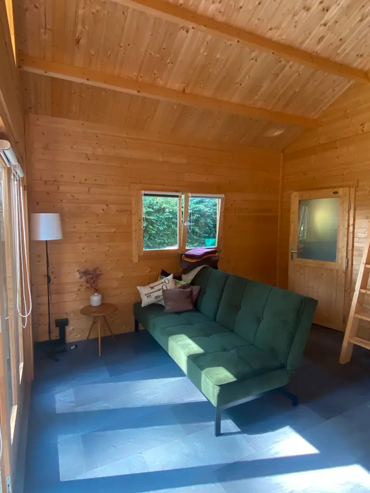 2 Zimmer Haus mit 25 m² in Neubrandenburg – Bild 1