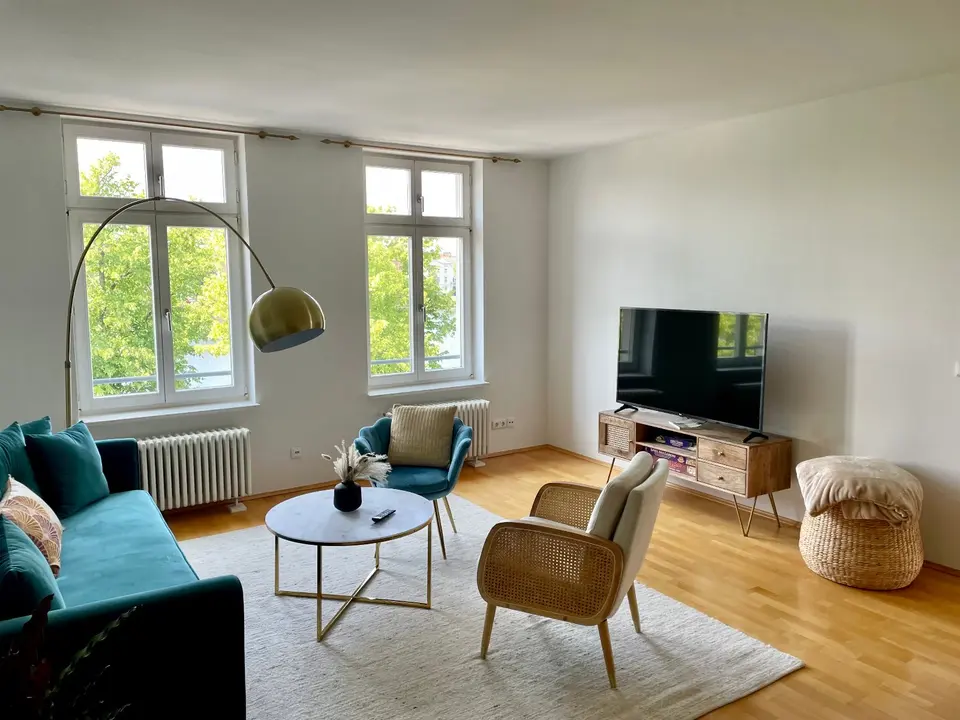 3 Zimmer Wohnung mit 97 m² in Schwerin – Bild 1