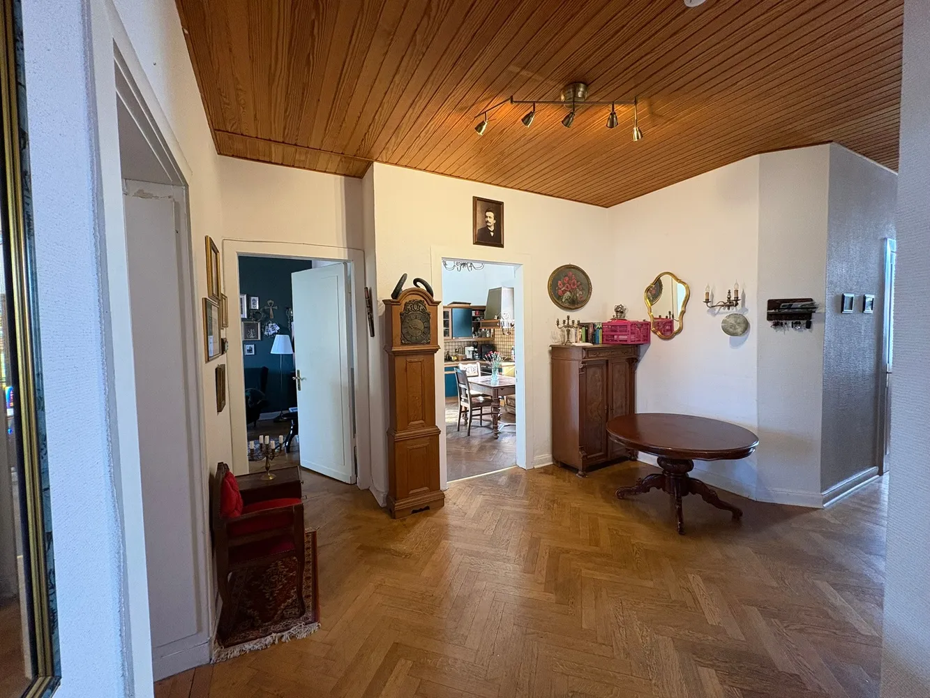 3 Zimmer Wohnung mit 102 m² in Bielefeld – Bild 2
