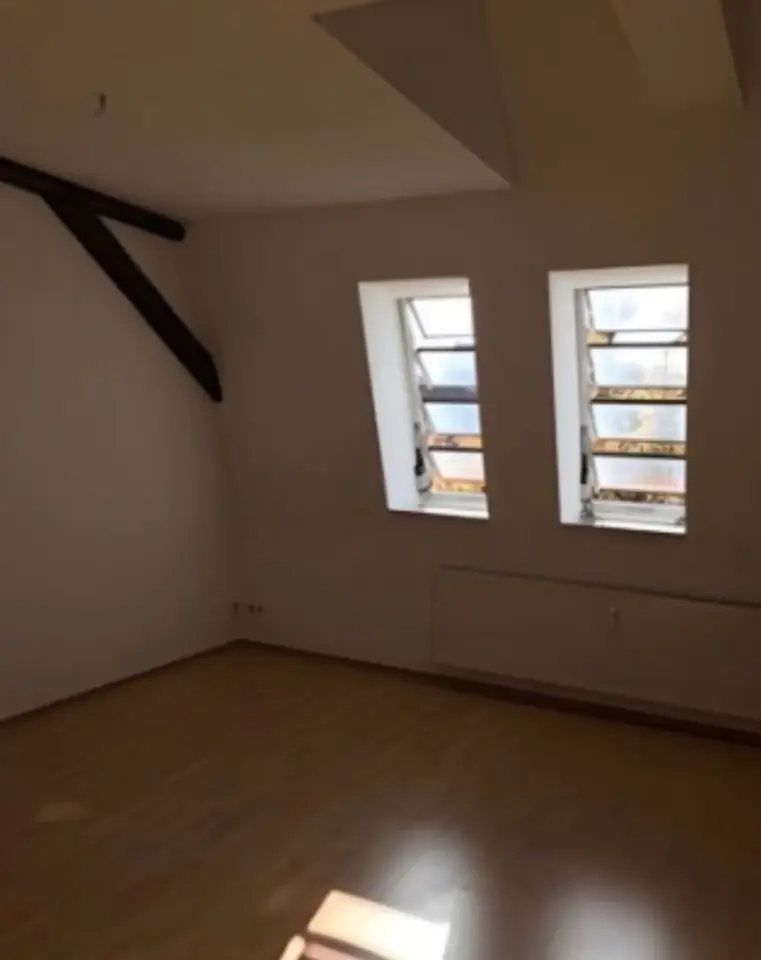 4 Zimmer Wohnung mit 95 m² in Dessau-Roßlau – Bild 2