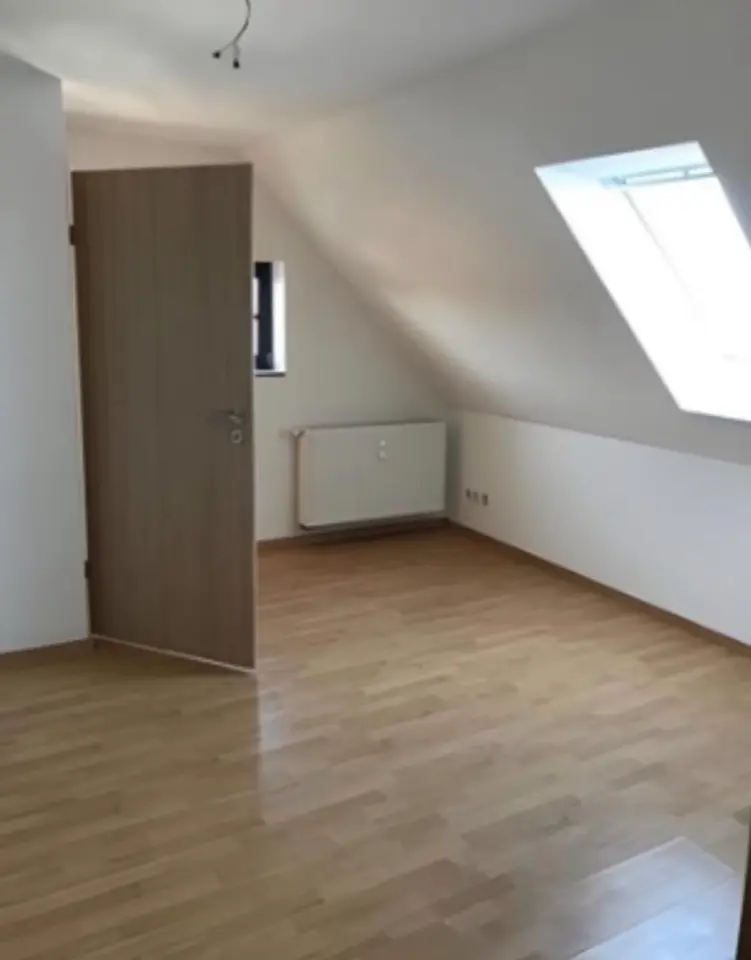 4 Zimmer Wohnung mit 95 m² in Dessau-Roßlau – Bild 3