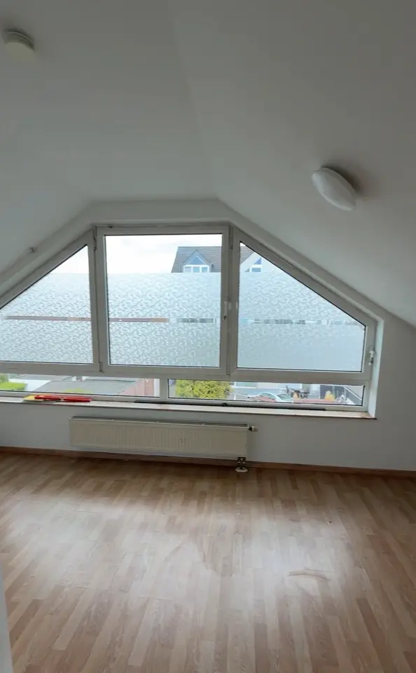 5 Zimmer Wohnung mit 148 m² in Brühl – Bild 4