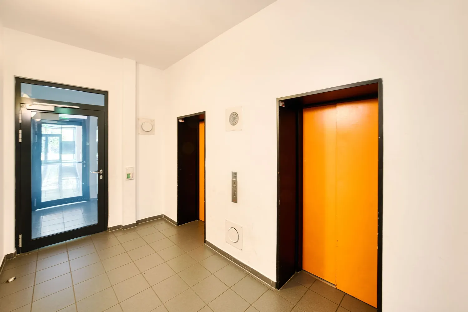 2 Zimmer Wohnung mit 36 m² in Frankfurt am Main – Bild 3