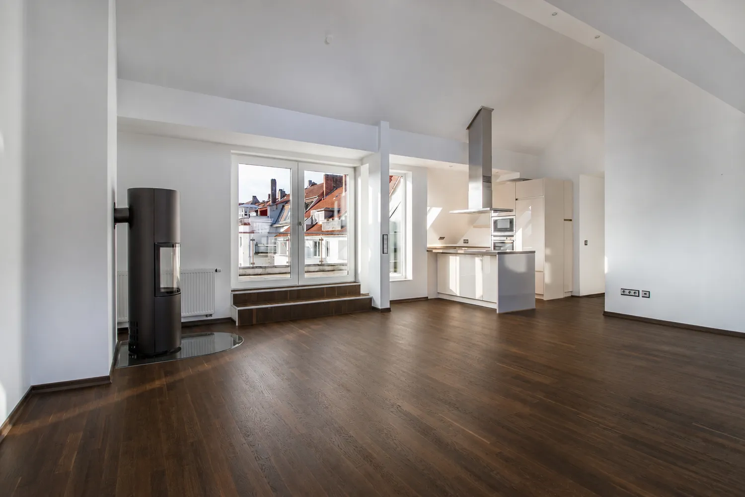 4 Zimmer Wohnung mit 107 m² in Hannover – Bild 2