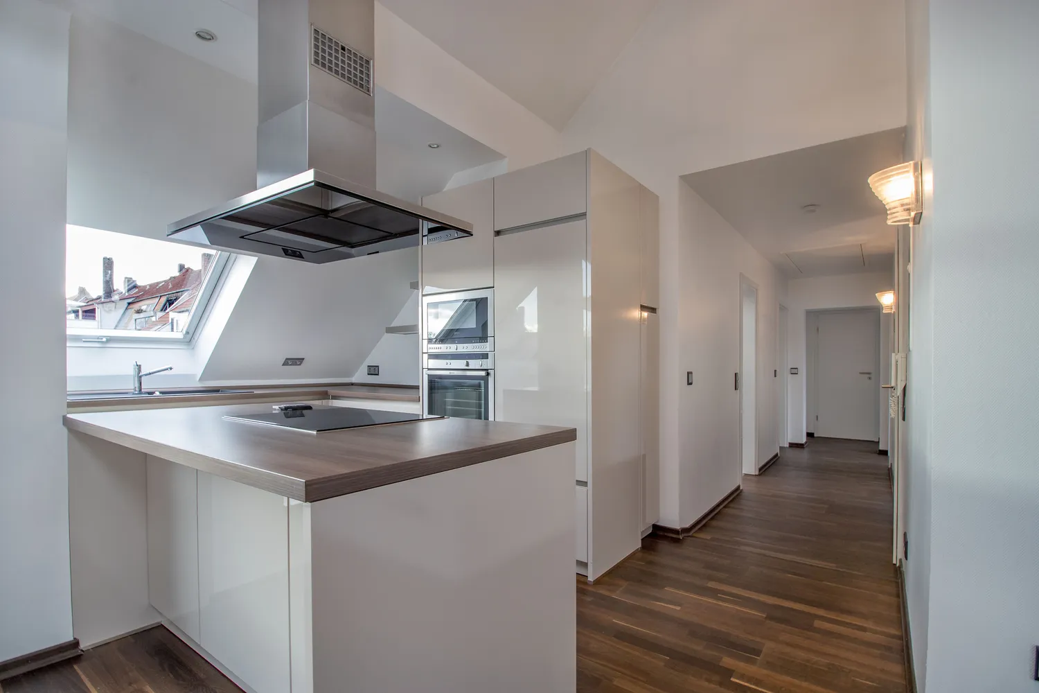 4 Zimmer Wohnung mit 107 m² in Hannover – Bild 3