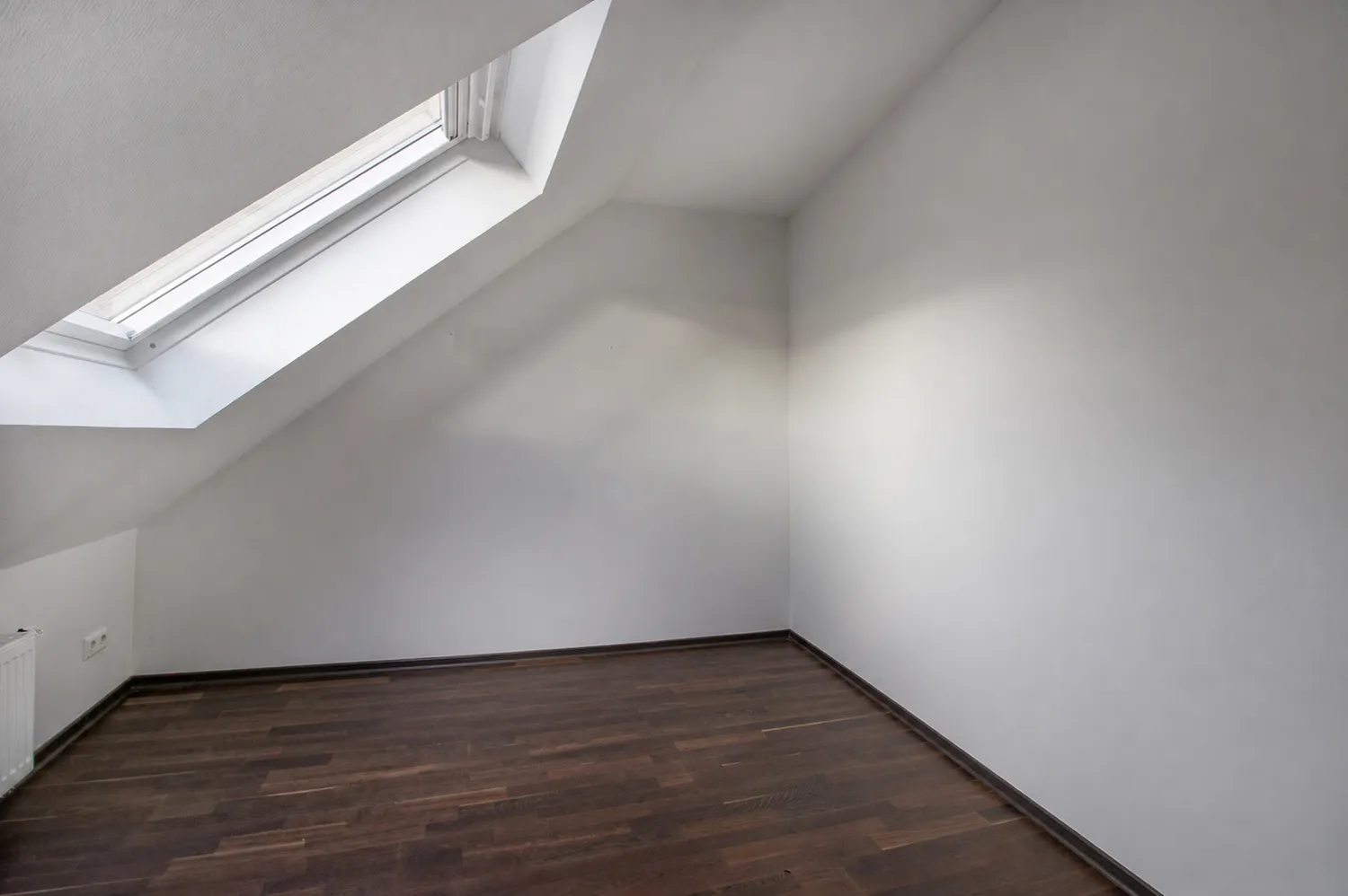 4 Zimmer Wohnung mit 107 m² in Hannover – Bild 7
