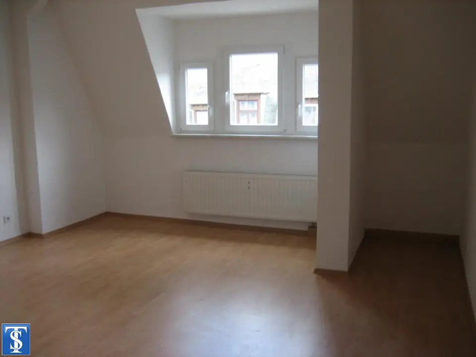 3 Zimmer Wohnung mit 83 m² in Plauen – Bild 1