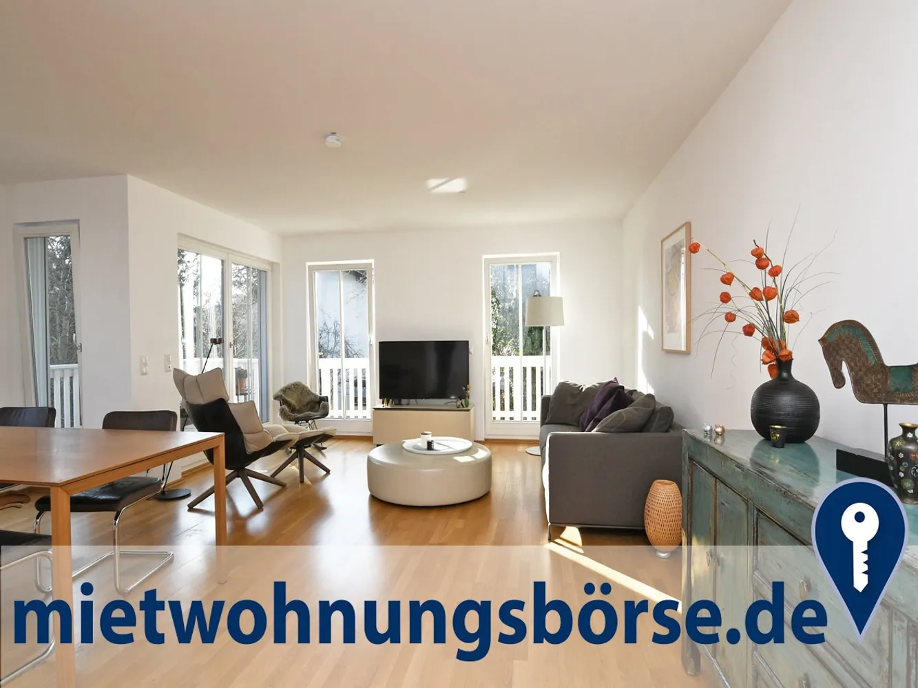 4 Zimmer Wohnung mit 110 m² in München – Bild 1