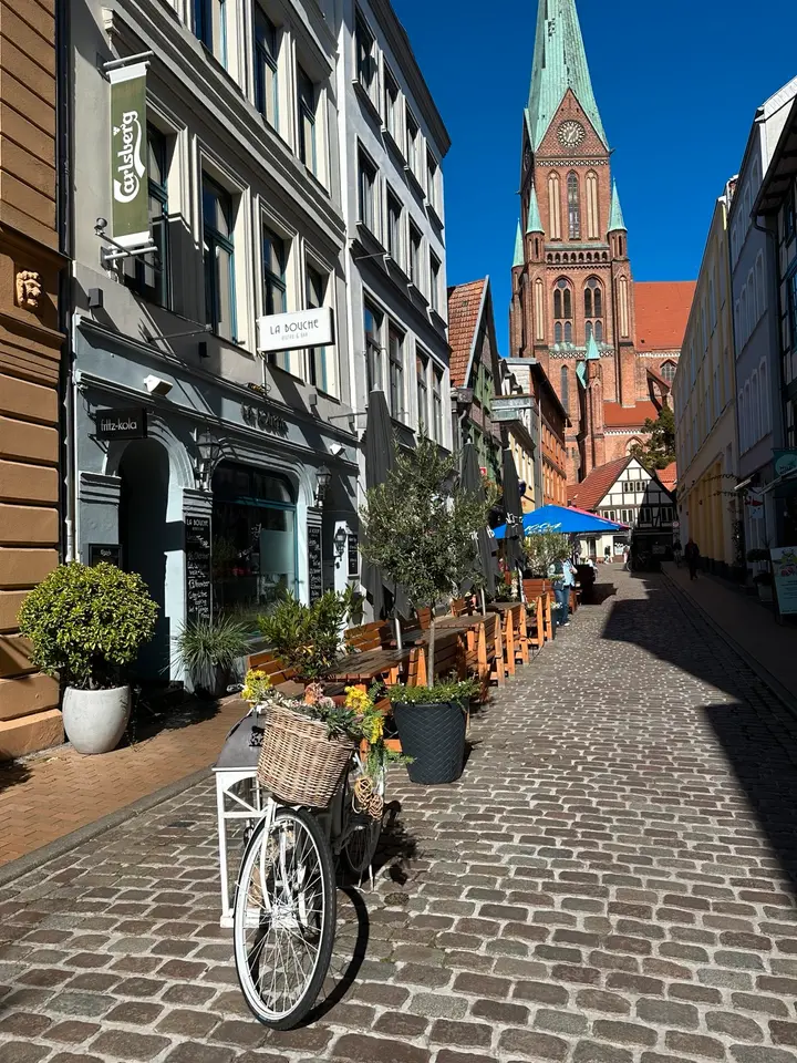 3 Zimmer Wohnung mit 65 m² in Schwerin – Bild 7