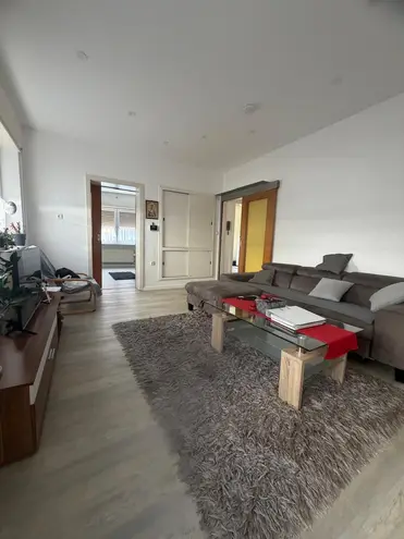 3 Zimmer Wohnung mit 80 m² in Wiesbaden – Bild 2