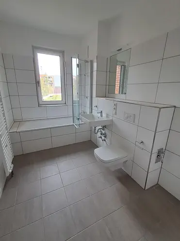 4 Zimmer Wohnung mit 97 m² in Hannover – Bild 8