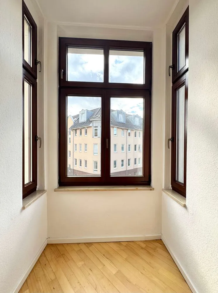 3 Zimmer Wohnung mit 96 m² in Magdeburg – Bild 1