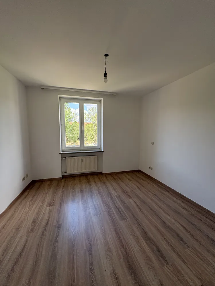 2 Zimmer Wohnung mit 69 m² in Regensburg – Bild 1