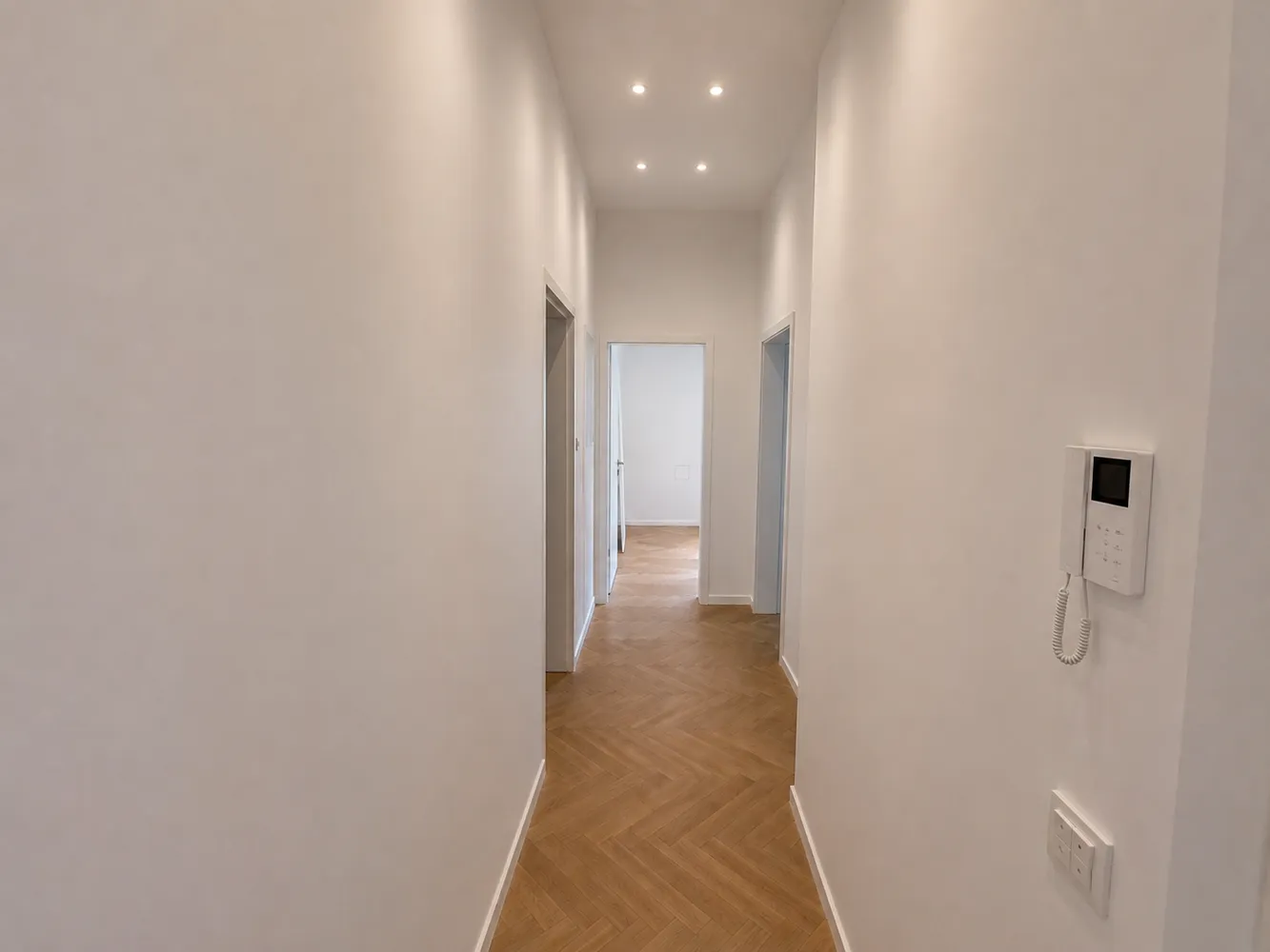 2 Zimmer Wohnung mit 72 m² in Frankfurt am Main – Bild 5