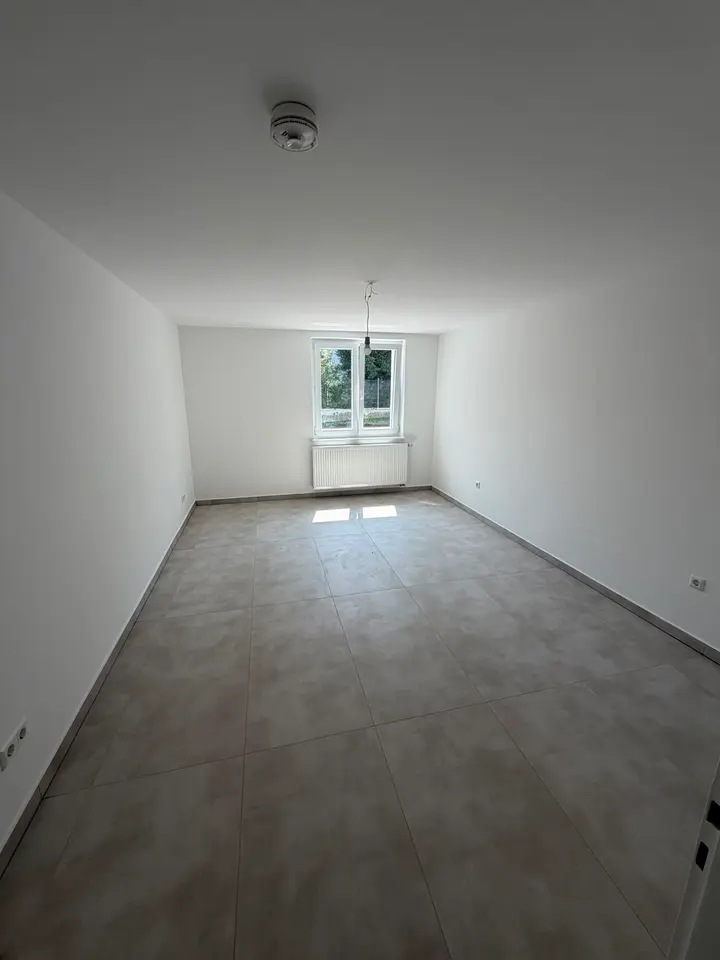 4 Zimmer Wohnung mit 65 m² in Reutlingen – Bild 1